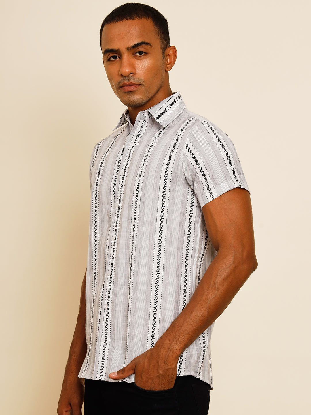 TANDUL Men Regular Fit Printed Built-up Collar Casual Shirt