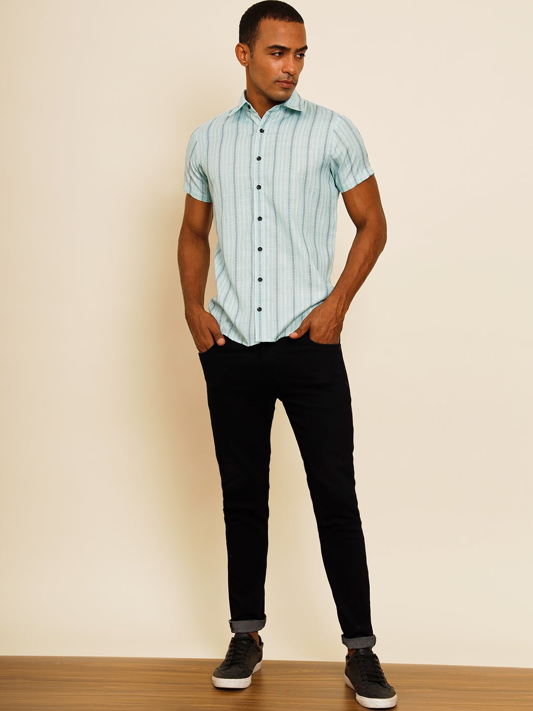 TANDUL Men Regular Fit Printed Built-up Collar Casual Shirt