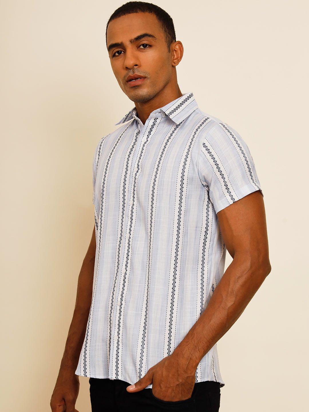 TANDUL Men Regular Fit Printed Built-up Collar Casual Shirt