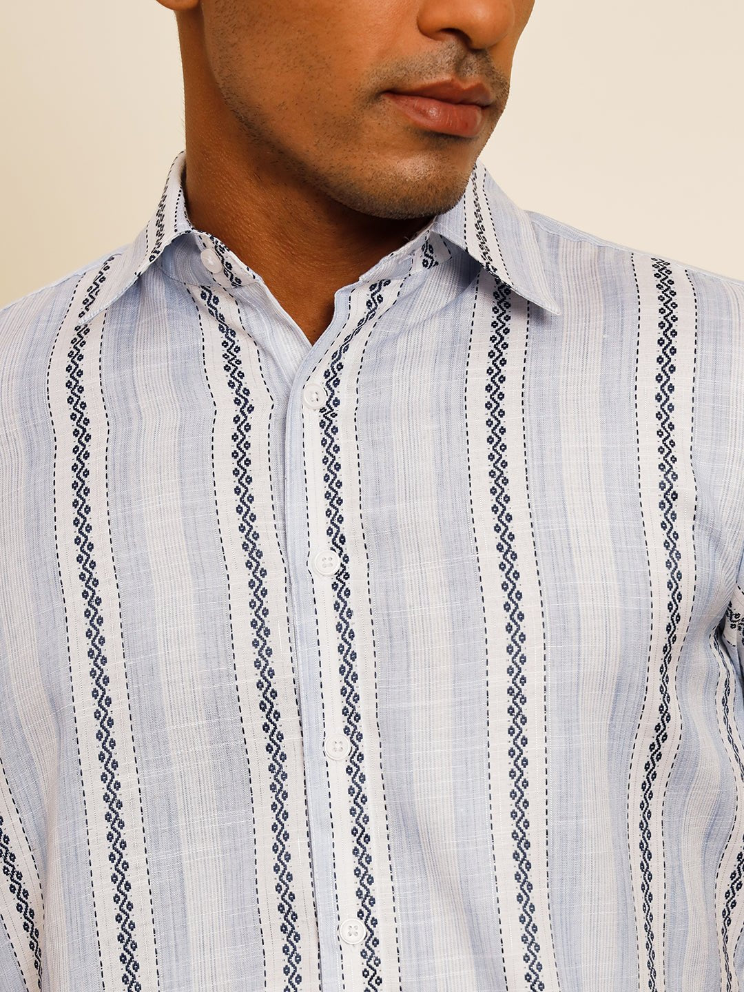 TANDUL Men Regular Fit Printed Built-up Collar Casual Shirt