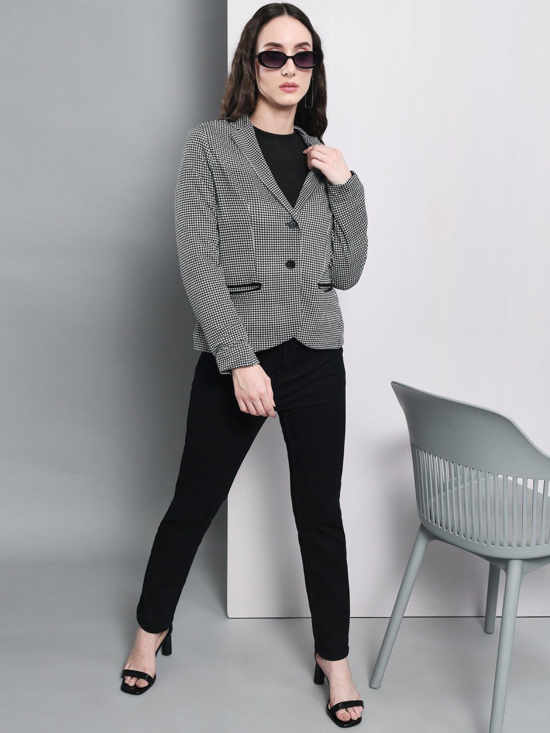 TANDUL Women Printed Single Breasted Casual Blazer (Black, White)