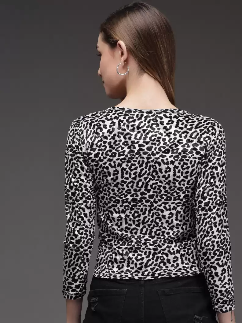 Stacked Flame Casual Regular Sleeves Printed Women Multicolor Top